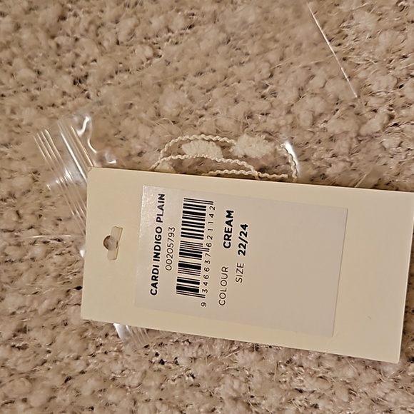 Aveology Cream colored NWT Super soft Hooded cardigan Size 22/24 - Picture 7 of 11